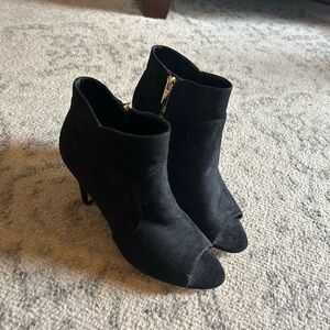Elegant Black Suede Ankle Boots